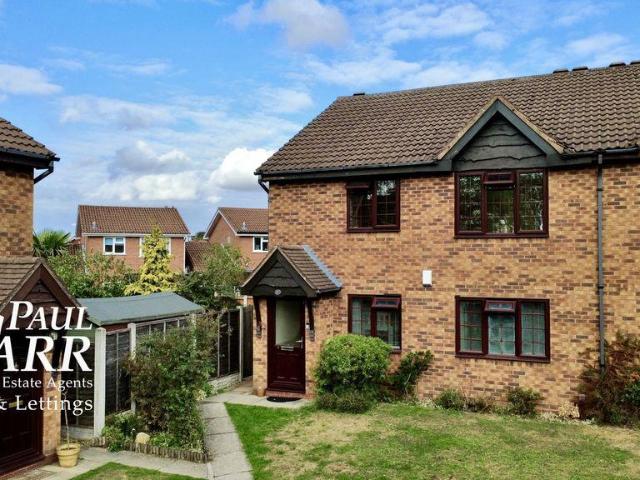 2 bedroom maisonette for sale