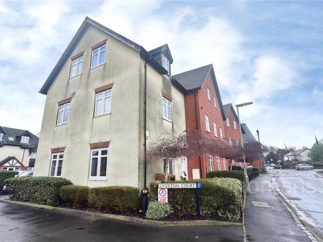 2 bedroom maisonette for sale