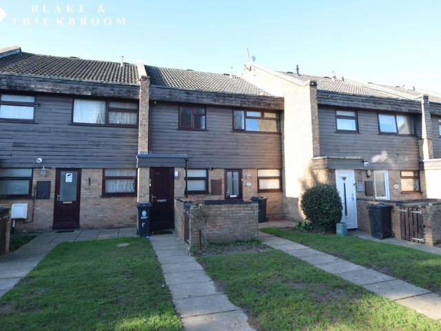 2 bedroom maisonette for sale