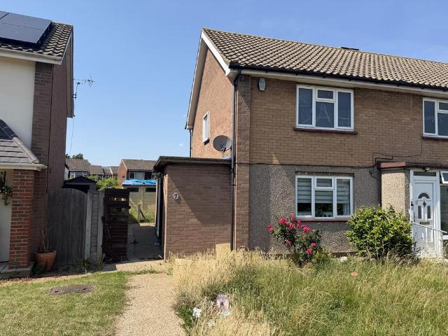 2 bedroom maisonette for sale