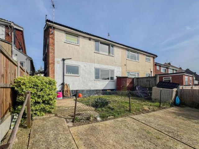 2 Bedroom Maisonette For Sale In Colchester