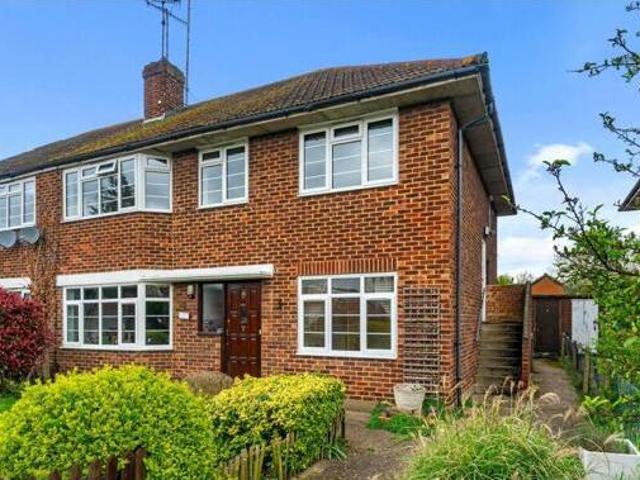 2 Bedroom Maisonette For Sale In Kingston Upon Thames