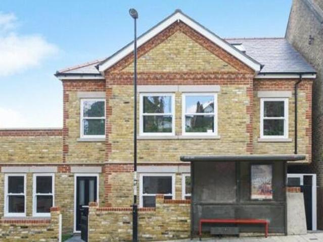 2 Bedroom Maisonette For Sale In London