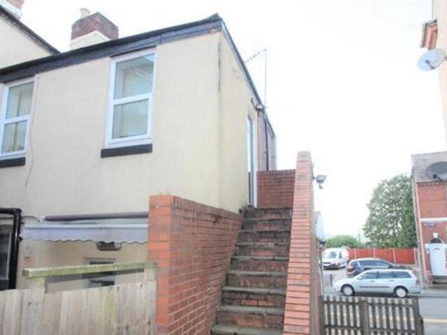 2 Bedroom Maisonette For Rent In Kidderminster