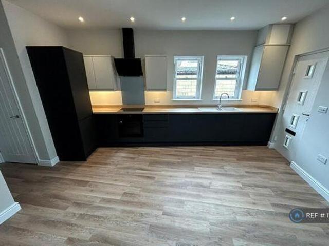 2 Bedroom Maisonette For Rent In Oldfield Park, Bath