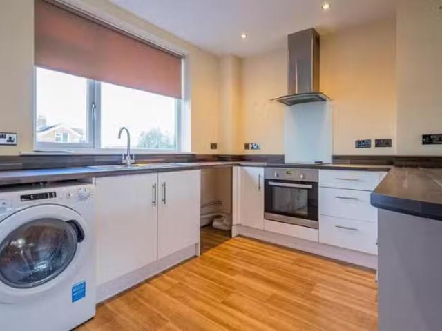2 bedroom maisonette for rent in Southmead Road, Southmead, Br.