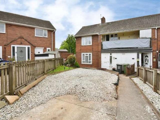 2 Bedroom Maisonette Flat