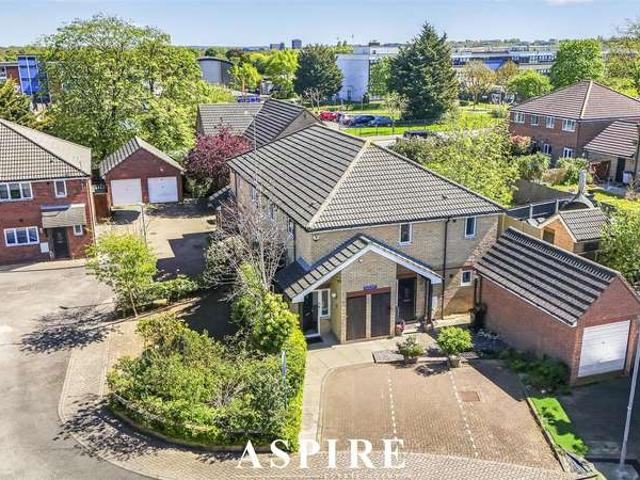2 Bedroom Maisonette Flat