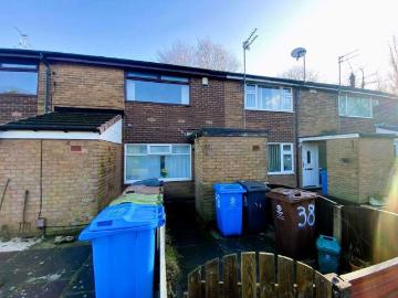 2 Bedroom Maisonette Flat