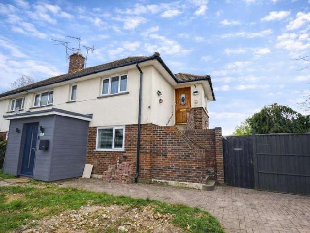 2 Bedroom Maisonette Flat