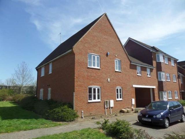 2 Bedroom Maisonette Flat