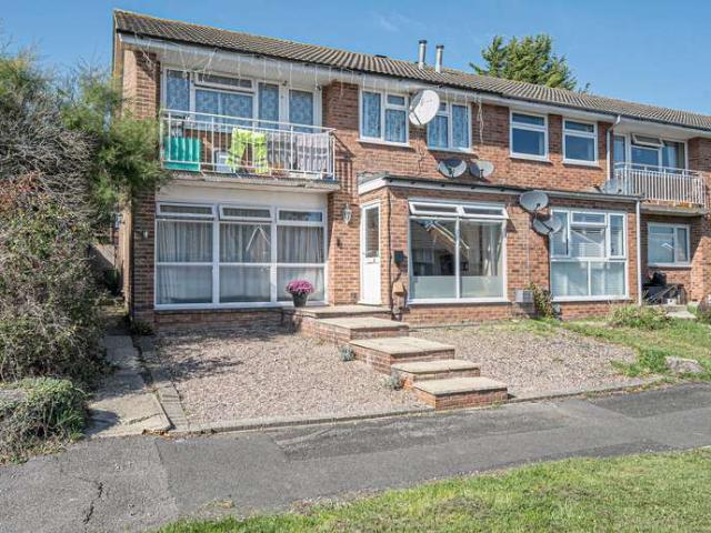 2 Bedroom Maisonette Flat