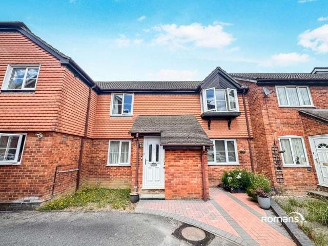 2 Bedroom Maisonette Flat