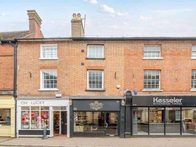 2 Bedroom Maisonette Flat