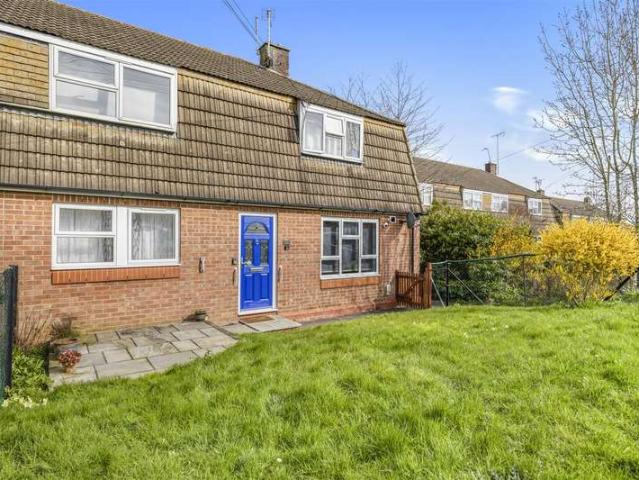 2 Bedroom Maisonette Flat