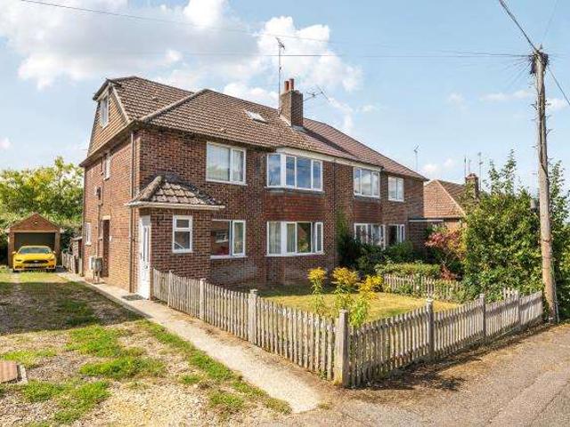 2 Bedroom Maisonette Flat