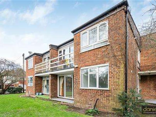 2 Bedroom Maisonette Flat