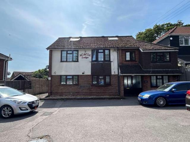 2 Bedroom Maisonette Flat