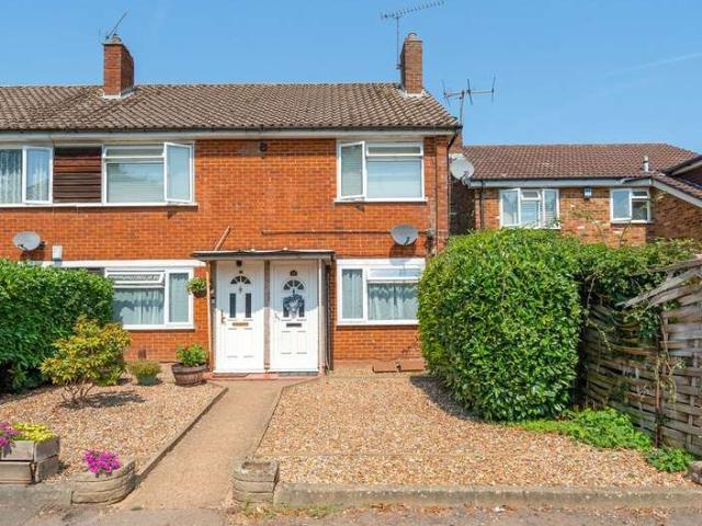 2 Bedroom Maisonette Flat