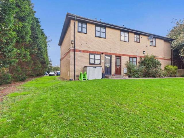 2 Bedroom Maisonette Flat