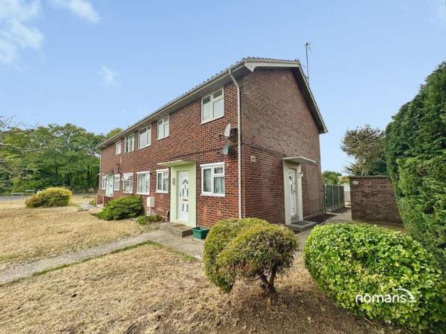 2 Bedroom Maisonette Flat