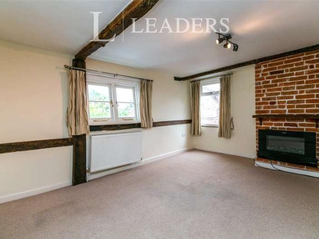 2 Bedroom Maisonette Flat