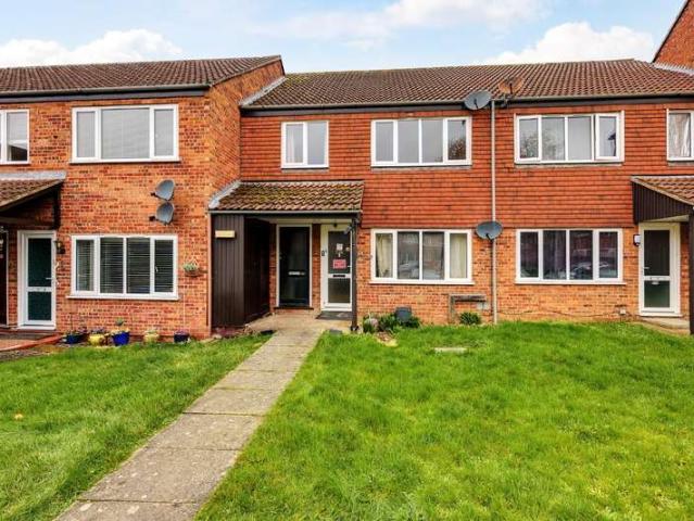 2 Bedroom Maisonette Flat