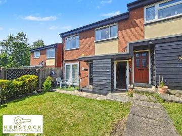 2 Bedroom Maisonette Flat