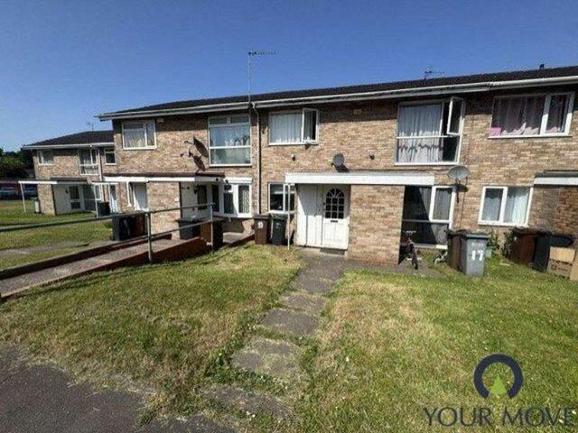 2 Bedroom Maisonette Flat