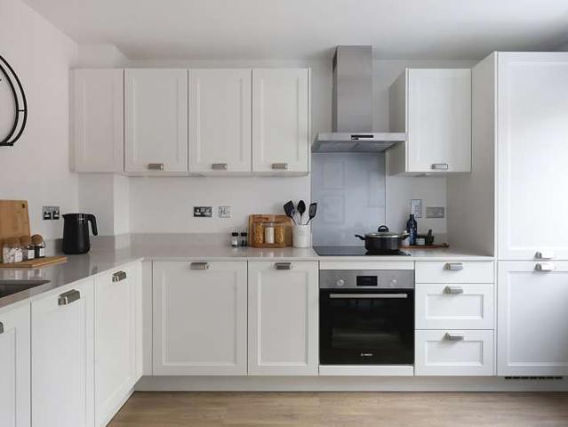 2 Bedroom Maisonette Flat