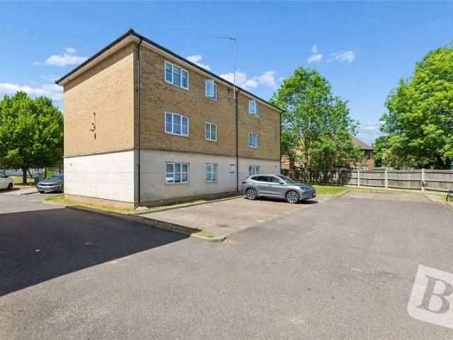 2 Bedroom Maisonette Flat