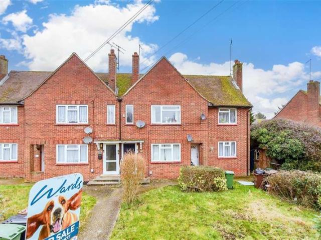 2 Bedroom Maisonette Flat