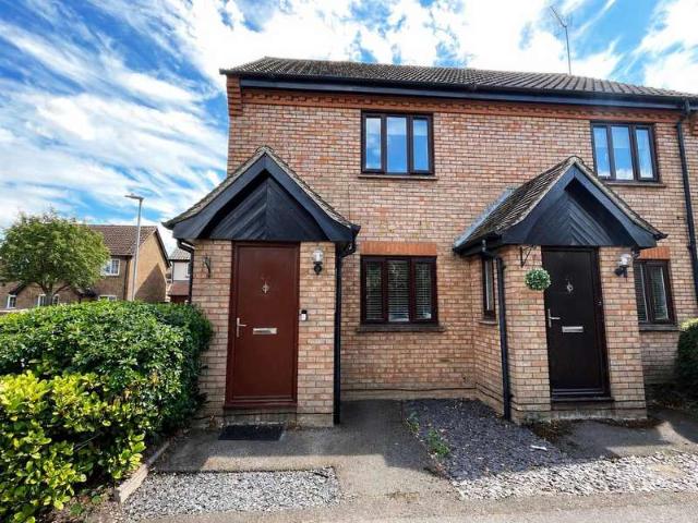 2 Bedroom Maisonette Flat