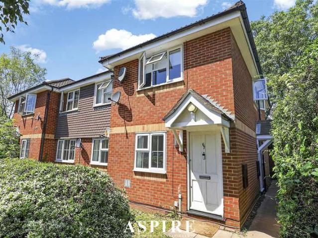 2 Bedroom Maisonette Flat