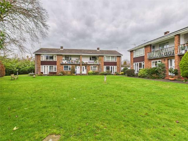2 Bedroom Maisonette Flat