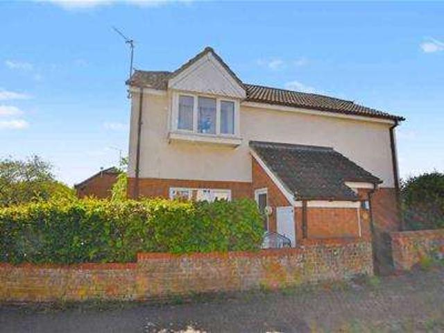 2 Bedroom Maisonette Flat