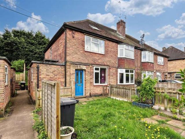 2 Bedroom Maisonette Flat