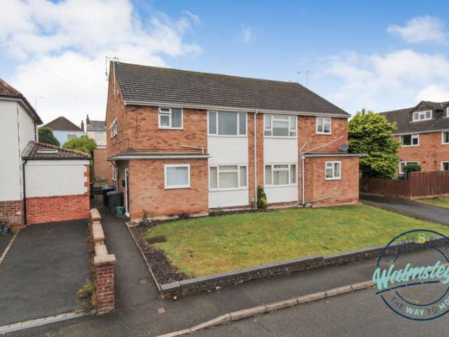 2 Bedroom Maisonette Flat