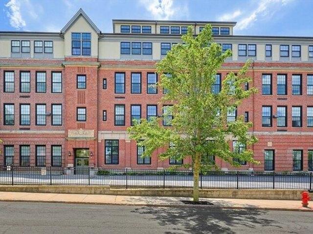 2 bedroom, Malden MA 02148 104442579