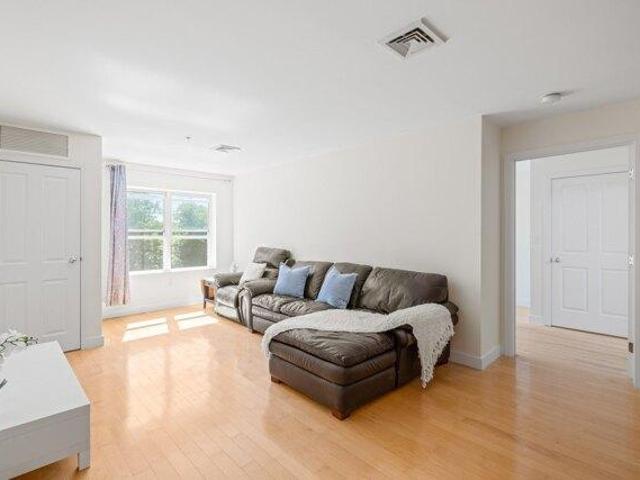 2 bedroom, Malden MA 02148 105590843