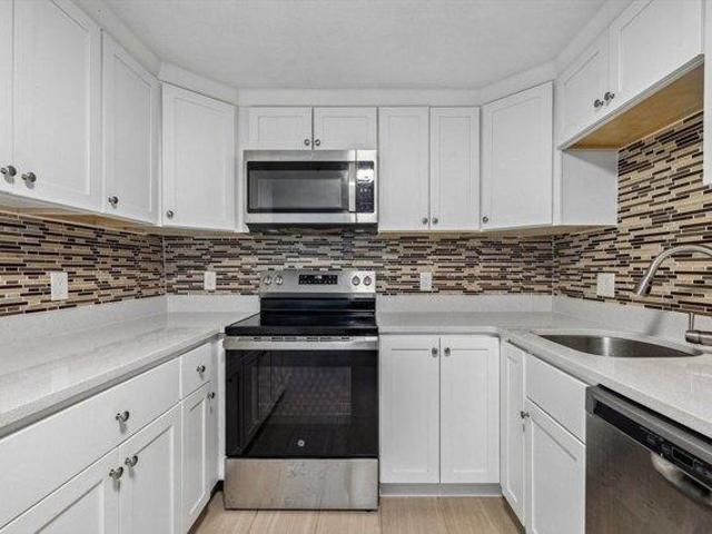 2 bedroom, Malden MA 02148 105536519