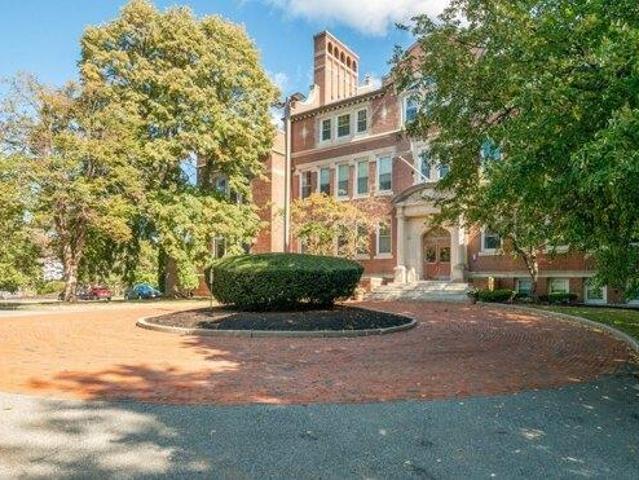 2 bedroom, Malden MA 02148 105630267