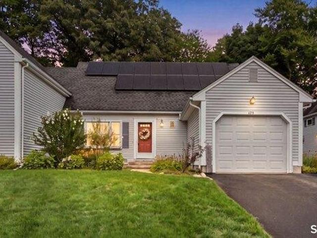2 bedroom, Manchester CT 06042 105233561