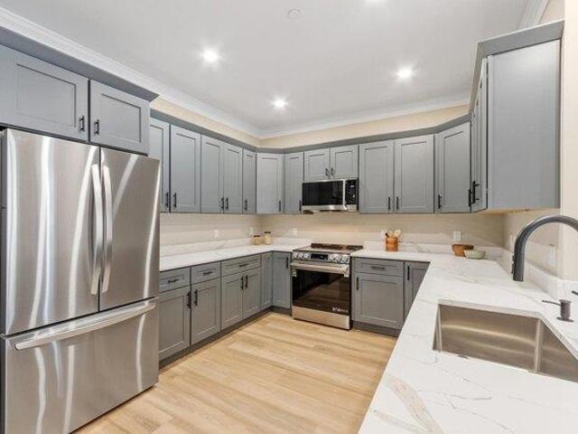 2 bedroom, Manchester NH 03103 105476771
