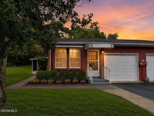 2 bedroom, Manchester NJ 08759 105208095