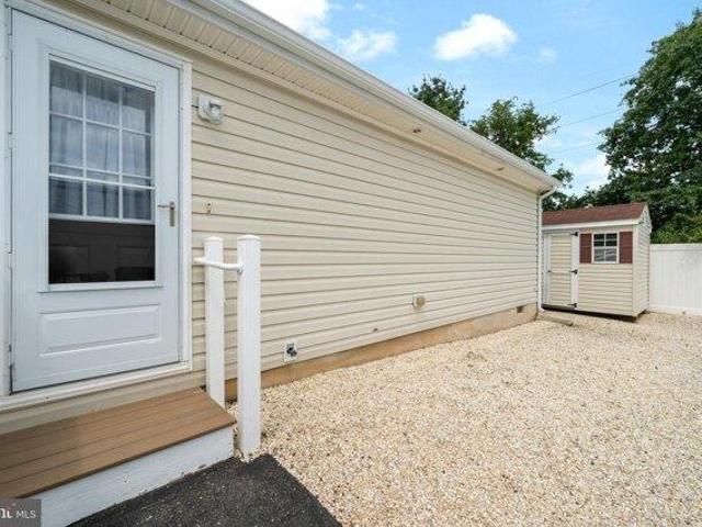 2 bedroom, Manahawkin NJ 08050 105207130