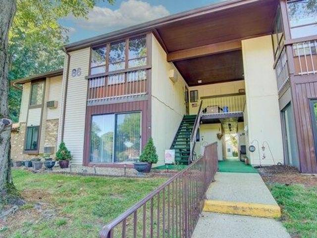 2 bedroom, Manalapan NJ 07726 104410441