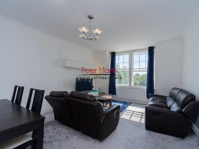 2 Bedroom Mansion Block To Rent