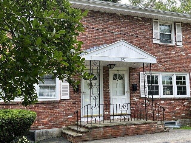 2 bedroom, Marblehead MA 01945 105403251