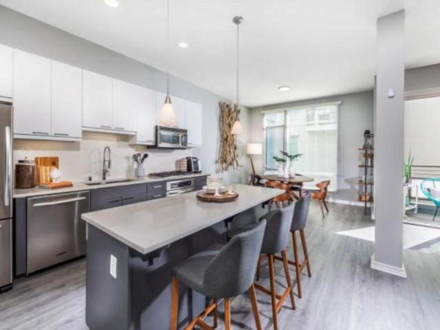 2 bedroom, Marina Del Rey CA 90292 LS105480004